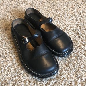 Born Black slip on shoes Sz 8.5